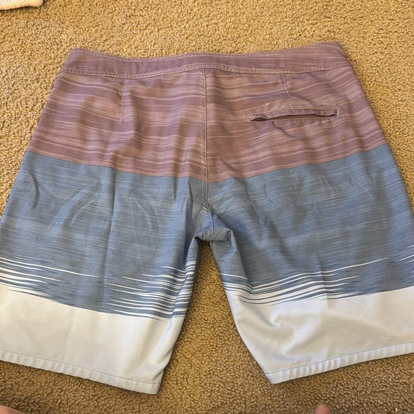 Men’s Travis Matthew Bathing Suit/Board Shorts - Picture 4 of 4